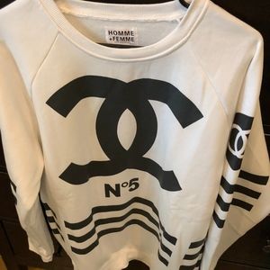 Homme & Femme Coco Chanel 5 Sweatshirt